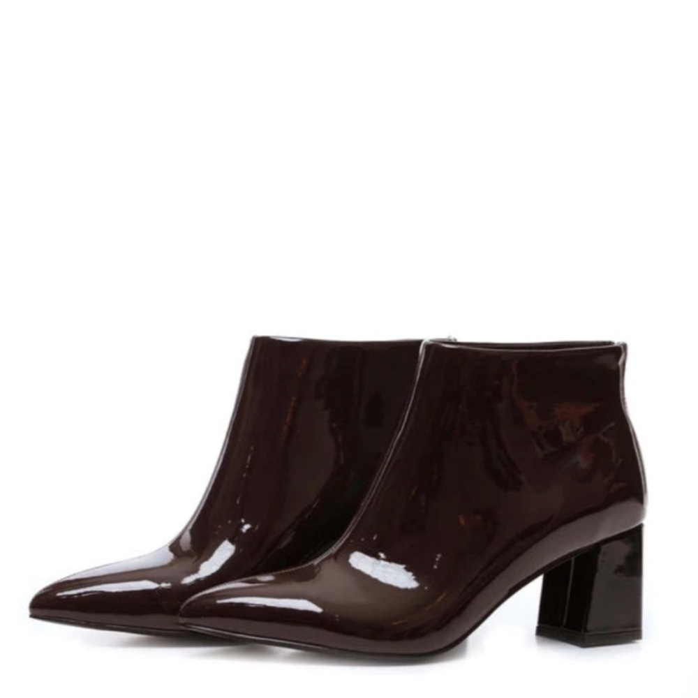 VHNY
Brown Block Heels Ankle
Boots Nutella Patent NWOB Women’s Size 6